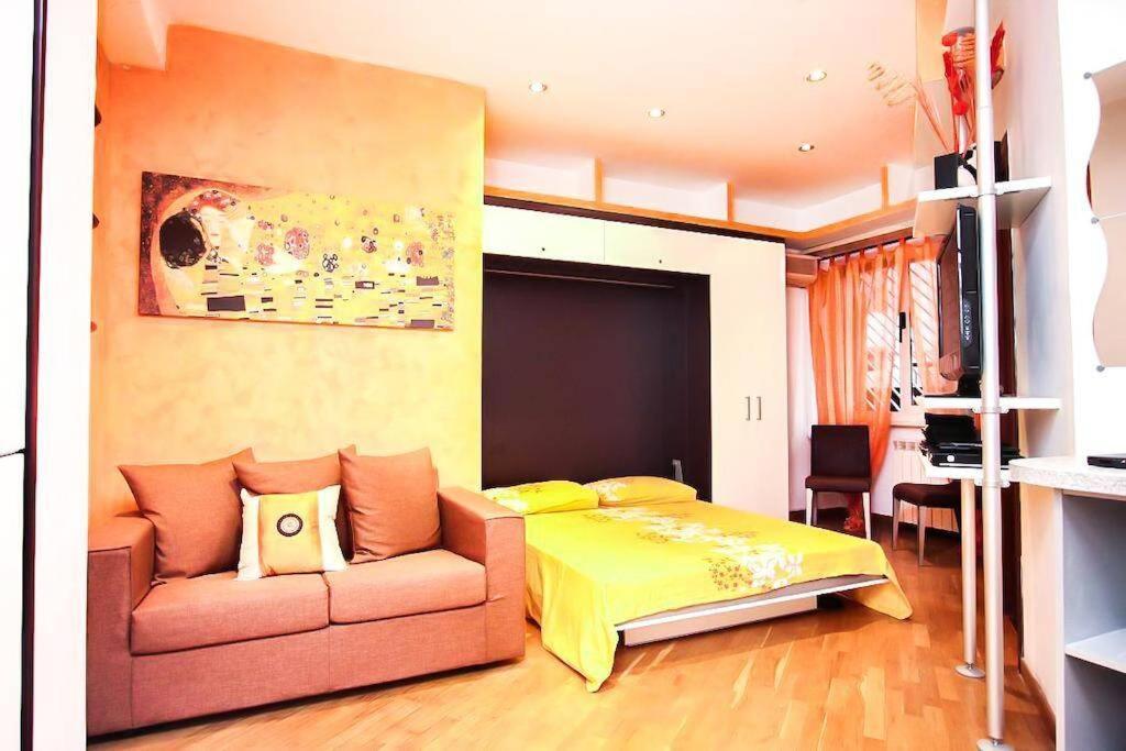 Petite Home In Roma Dış mekan fotoğraf